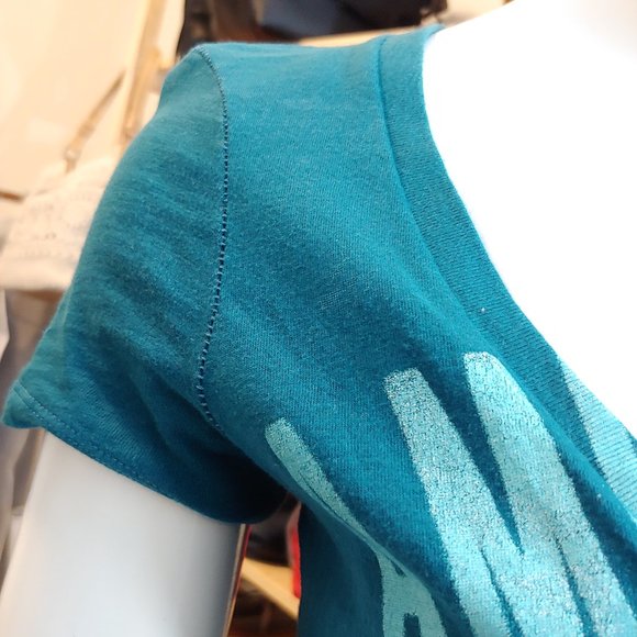 2 FOR $10 EUC American Eagle V-NECK US SM - Picture 5 of 9